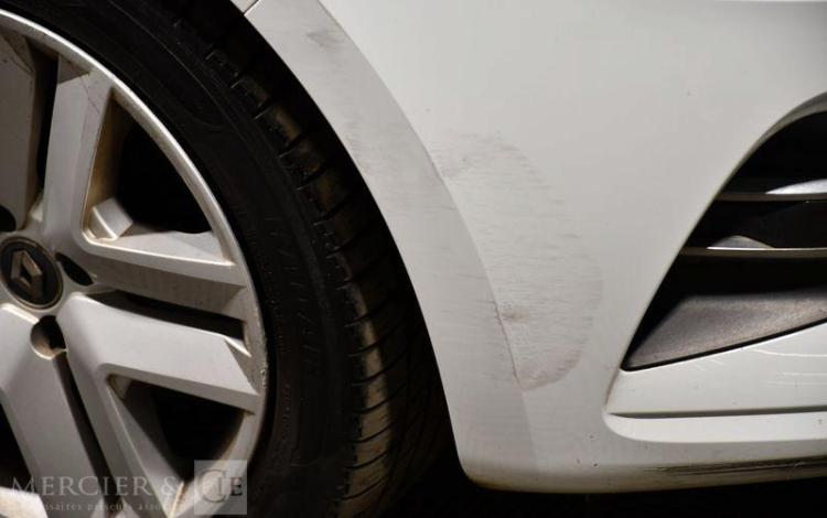 RENAULT CLIO ZEN SCE 75  FT-484-KF