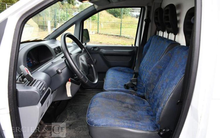 PEUGEOT EXPERT 2,0 HDI 95CH ISOTHERME BLANC FT-655-LN
