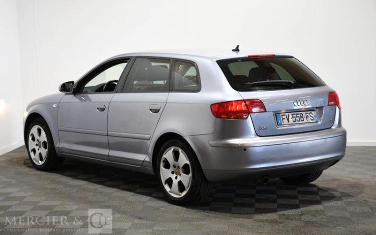 AUDI A3 SPORTBACK 1.6 100 S-LINE S-TRONIC BLEU FV-558-FS
