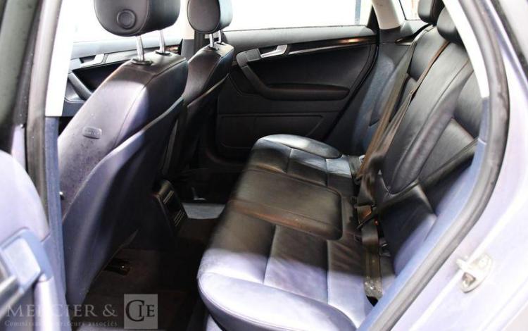 AUDI A3 SPORTBACK 1.6 100  AMBITION LUXE S-TRONIC BLEU FV-558-FS