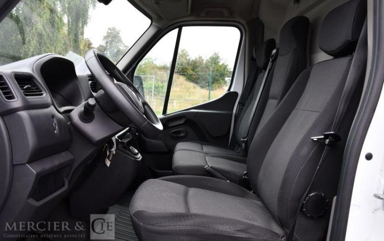 RENAULT MASTER F2800 L1H1 DCI135 GD CFT BLANC FV-981-TH