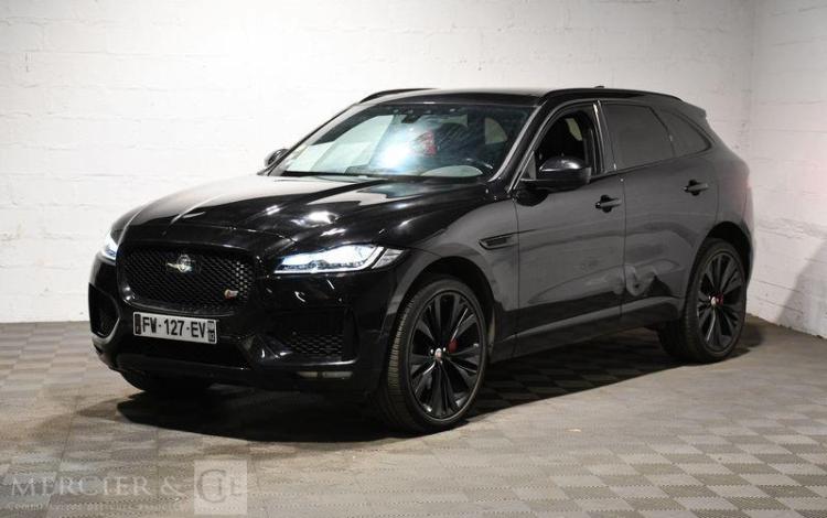 JAGUAR F PACE 3,0 D V6 300 S NOIR FW-127-EV