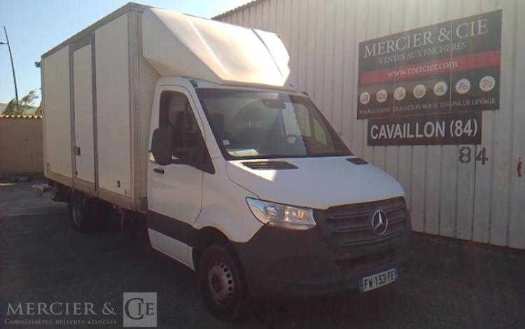 MERCEDES SPRINTER 516 CHASSIS CAB 43 CAISSE HAYON BLANC FW-153-FE