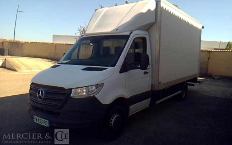 MERCEDES SPRINTER 516 CHASSIS CAB 43 CAISSE HAYON BLANC FW-153-FE