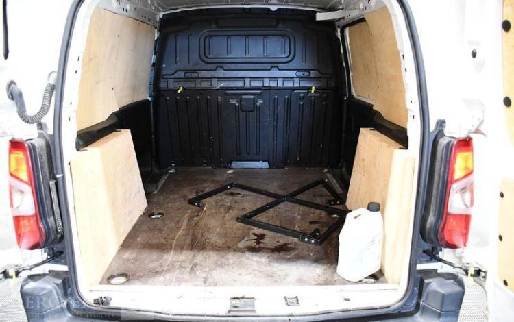 CITROEN BERLINGO M 650kg BLUEHDI BLANC FW-409-DC