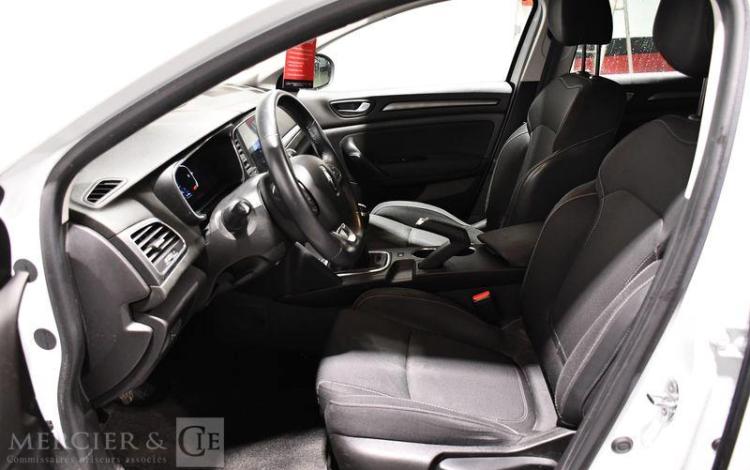 RENAULT MEGANE BUSINESS BLANC FY-013-DD