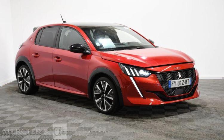 PEUGEOT 208 1,2 PURETECH 130 GT EAT vente pour pieces sans carte grise ROUGE FY-912-MT
