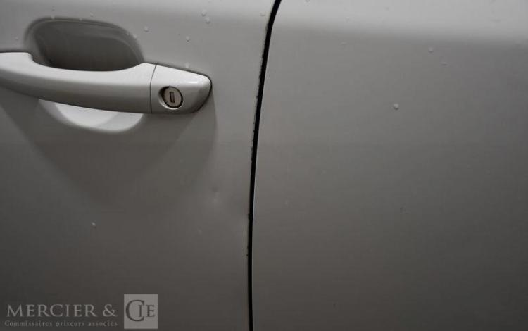 PEUGEOT 2008 ACTIVE BUSINESS BLUEHDI BLANC FZ-971-DM