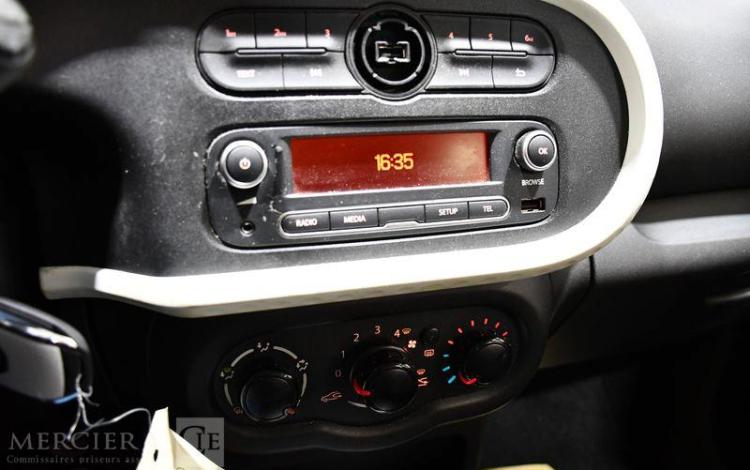 RENAULT TWINGO LIFE SCE 65  GA-236-EB