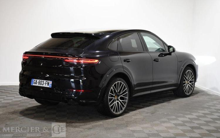 PORSCHE CAYENNE COUPE 3,0 e-HYBRID NOIR GA-603-FN