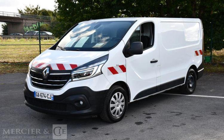 RENAULT TRAFIC 2.0 DCI 145 1T2 L1H1 GRAND-CONFORT EDC BLANC GA-674-CJ