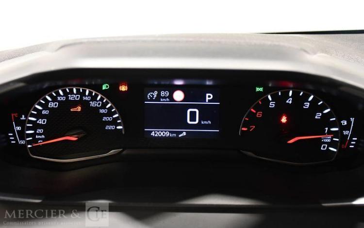 PEUGEOT 208 ALLURE PURE TECH 100 S&S ROUGE GB-453-AX