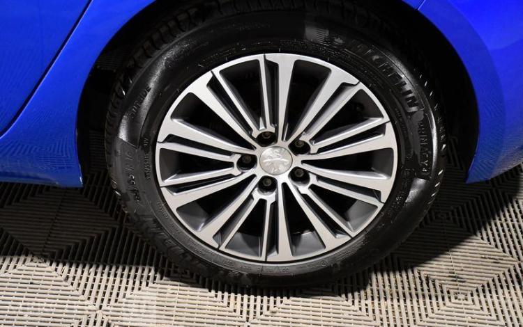 PEUGEOT 308 BLUEHDI 130CH ALLURE PACK S&S BVM6 5P BLEU GB-560-VF
