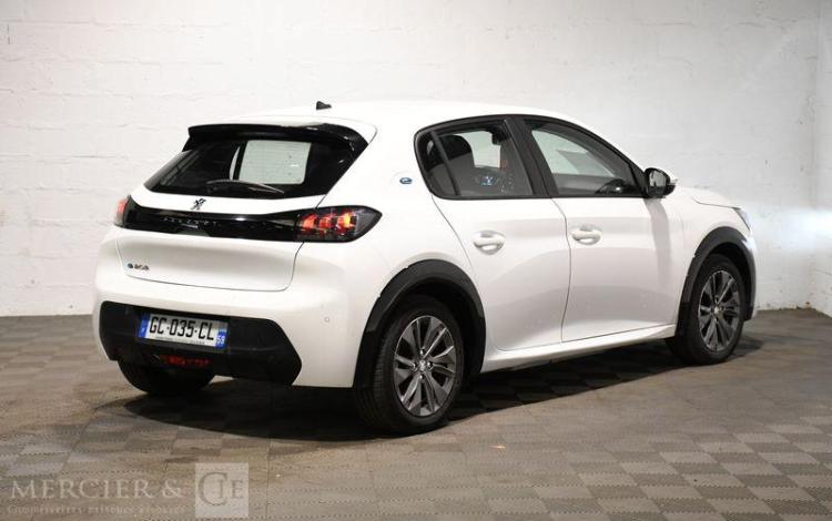 PEUGEOT e-208 SOCIETE 135 50KWH BUSINESS ACTIVE BLANC GC-035-CL