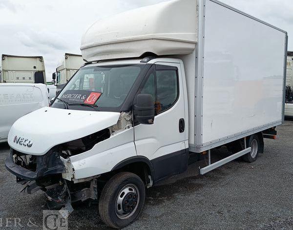 IVECO DAILY 6 CHASSIS CABINE PHASE 3 35C16 3,0D 16V 160CV AVEC CAISSE ET HAYON DIESEL BLANC GC-161-HL
