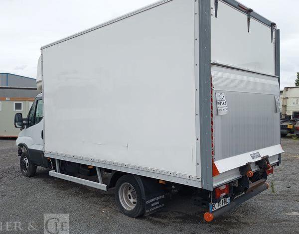 IVECO DAILY 6 CHASSIS CABINE PHASE 3 35C16 3,0D 16V 160CV AVEC CAISSE ET HAYON DIESEL BLANC GC-161-HL
