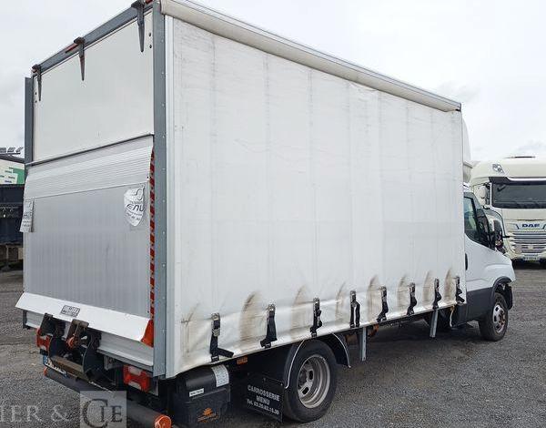 IVECO DAILY 6 CHASSIS CABINE PHASE 3 35C16 3,0D 16V 160CV AVEC CAISSE ET HAYON DIESEL BLANC GC-161-HL