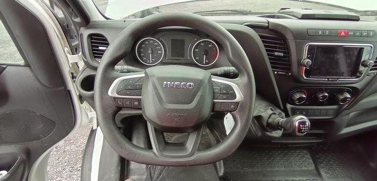 IVECO DAILY 6 CHASSIS CABINE PHASE 3 35C16 3,0D 16V 160CV AVEC CAISSE ET HAYON DIESEL BLANC GC-161-HL