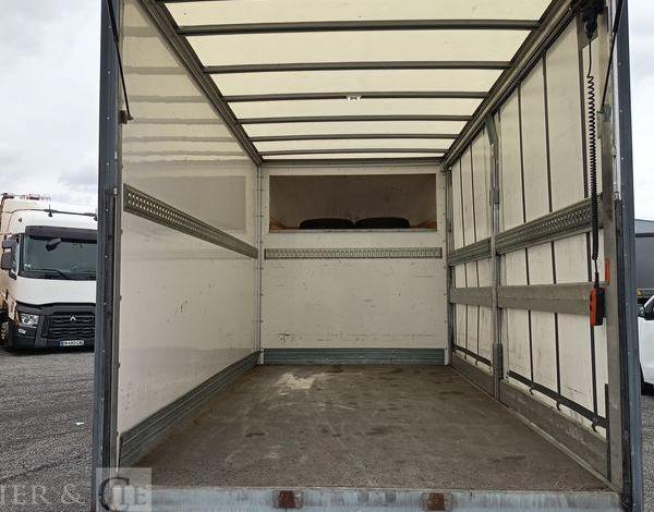IVECO DAILY 6 CHASSIS CABINE PHASE 3 35C16 3,0D 16V 160CV AVEC CAISSE ET HAYON DIESEL BLANC GC-161-HL