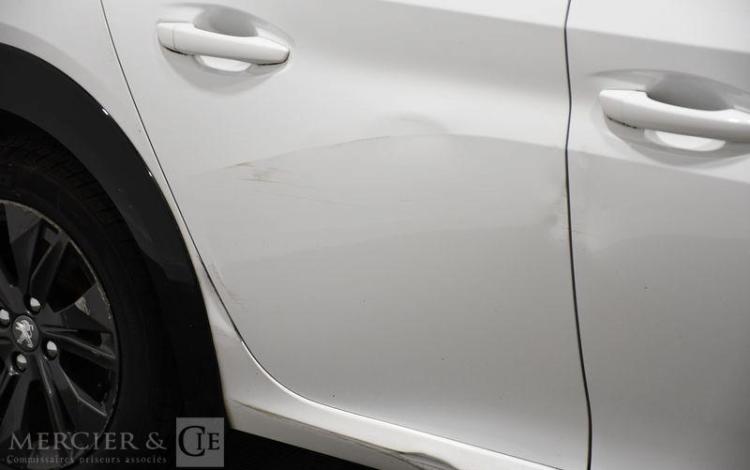 PEUGEOT E-208 STE ACTIVE BUSINESS R 136CH BLANC GC-794-NV