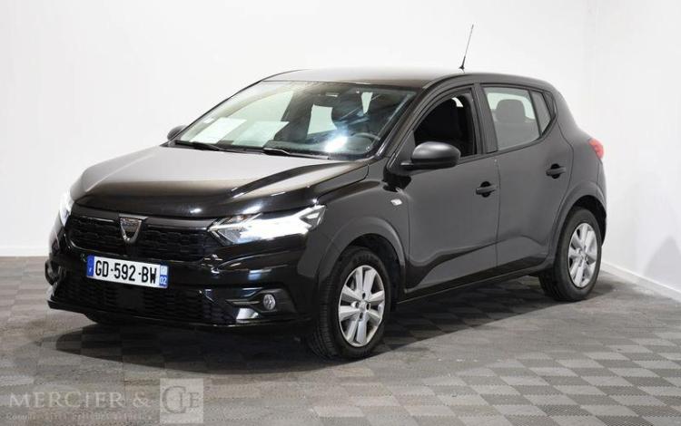 DACIA SANDERO ESSENTIEL ECO-G 100 NOIR GD-592-BW