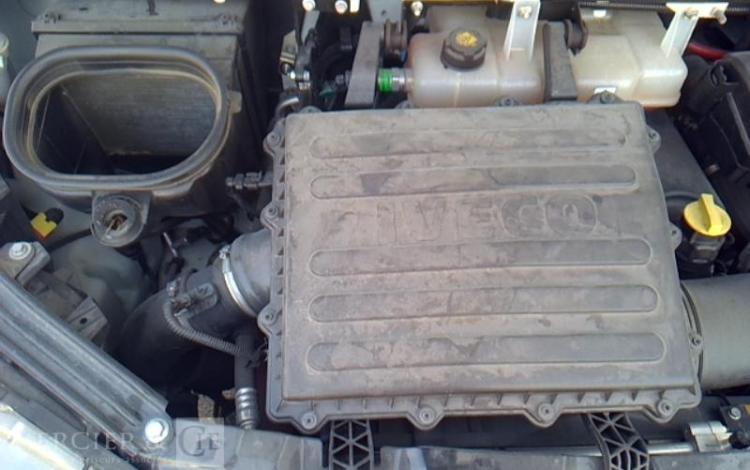 IVECO 35-160 CAISSE HAYON FRIGO BLANC GD-603-MJ