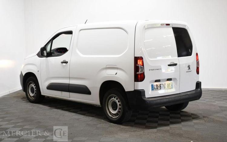 PEUGEOT PARTNER K9 PREMIUM STANDARD 650kg BLUEHDI BLANC GD-676-XC