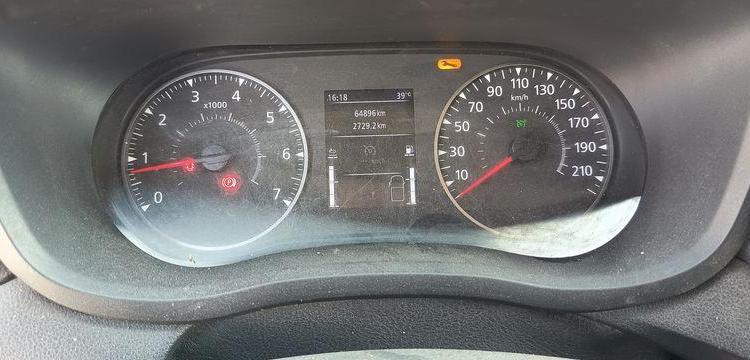 RENAULT MASTER R3500RJ 2,3 DCI 16V 165CV BENNE AVEC COFFRE ACIER DIESEL – 64896 KMS – BLANC GD-865-TA