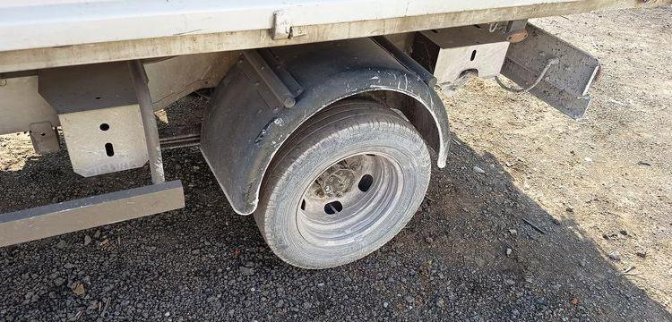 RENAULT MASTER R3500RJ 2,3 DCI 16V 165CV BENNE AVEC COFFRE ACIER DIESEL – 64896 KMS – BLANC GD-865-TA