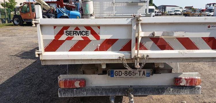 RENAULT MASTER R3500RJ 2,3 DCI 16V 165CV BENNE AVEC COFFRE ACIER DIESEL – 64896 KMS – BLANC GD-865-TA