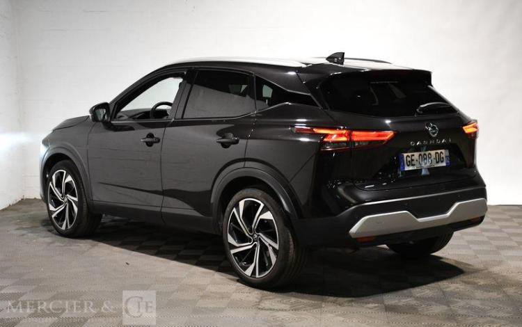 NISSAN QASHQAI 1,3 TEKNA + NOIR GE-088-DG