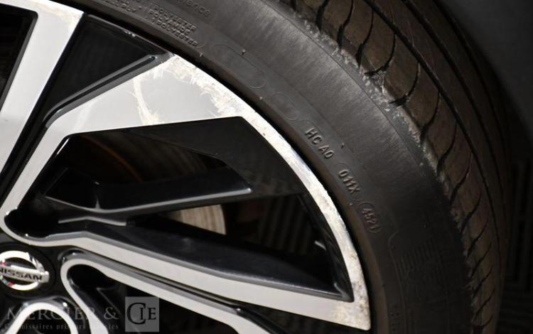 NISSAN QASHQAI 1,3 TEKNA + NOIR GE-088-DG