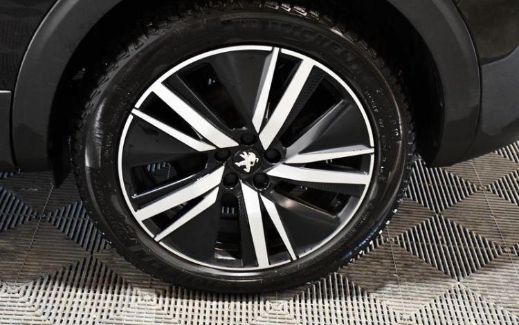 PEUGEOT 5008 GT PACK BLUEHDI NOIR GE-488-JC