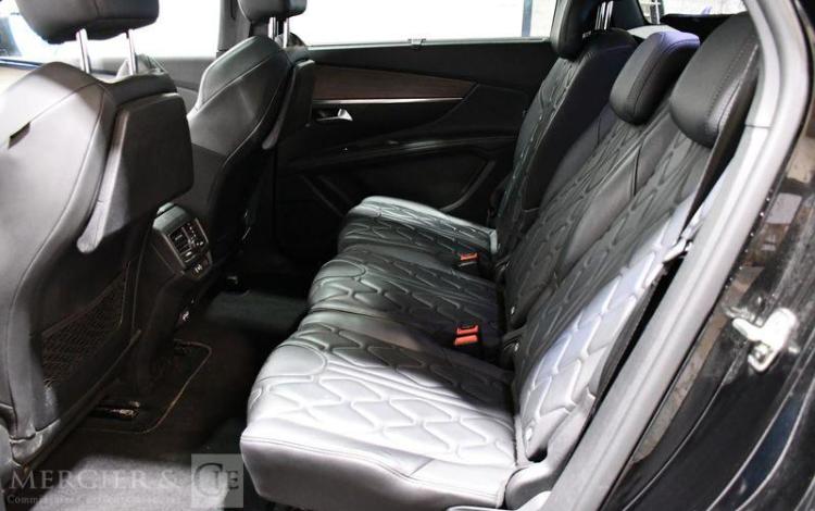 PEUGEOT 5008 GT PACK BLUEHDI NOIR GE-488-JC