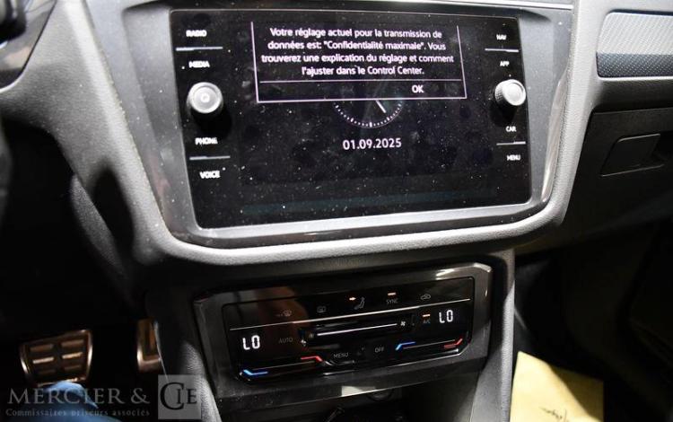 VOLKSWAGEN TIGUAN R-LINE 2,0 TDI NOIR GE-568-LY