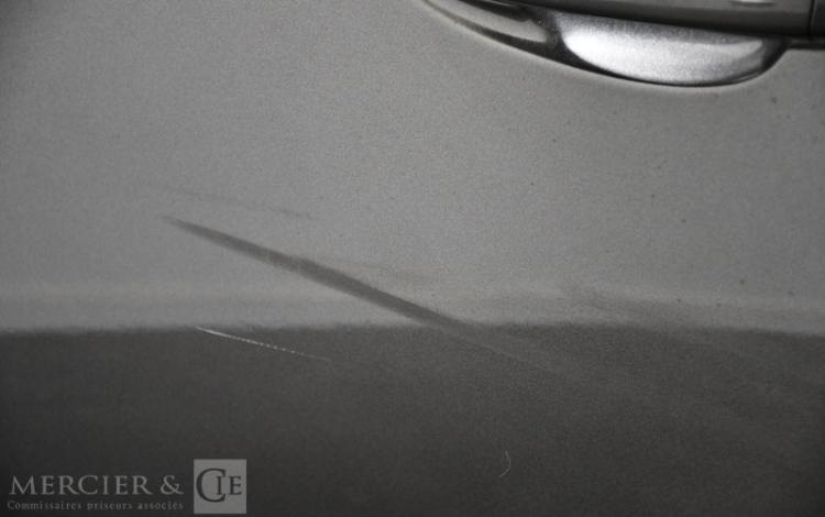 PEUGEOT 3008 ALLURE PACK HYBRIDE GRIS GF-110-EA