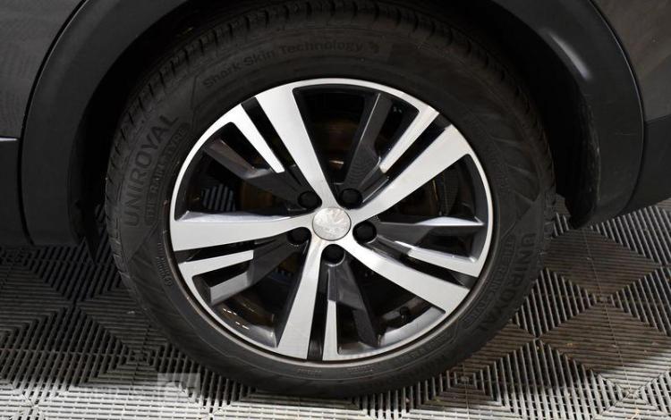 PEUGEOT 3008 ALLURE PACK HYBRIDE GRIS GF-110-EA