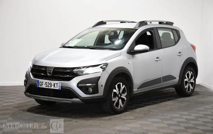 DACIA SANDERO STEPWAY 1.0 TCE 90 CONFORT GRIS GF-529-KT