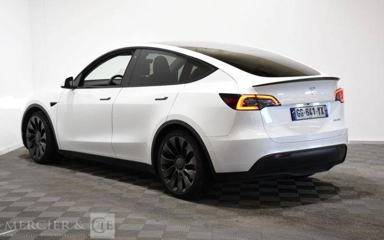 TESLA MODEL Y PERFORMANCE DUAL MOTOR AWD BLANC GG-641-YX