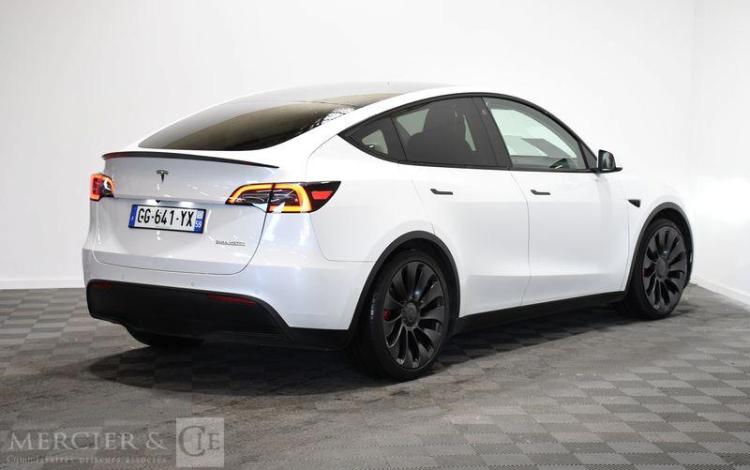 TESLA MODEL Y PERFORMANCE DUAL MOTOR AWD BLANC GG-641-YX