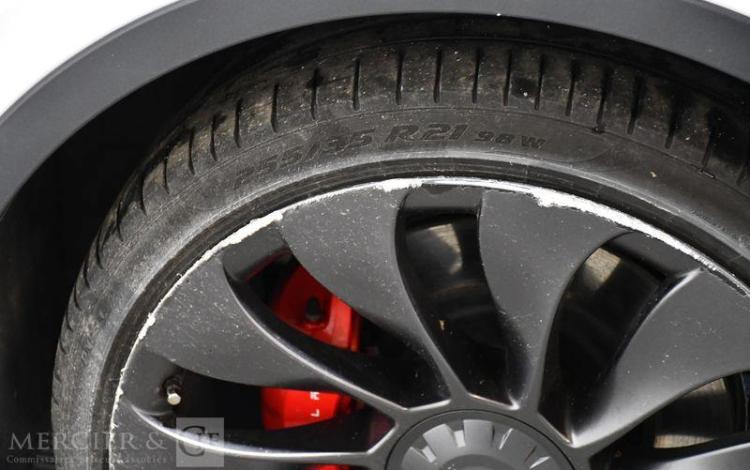 TESLA MODEL Y PERFORMANCE DUAL MOTOR AWD BLANC GG-641-YX