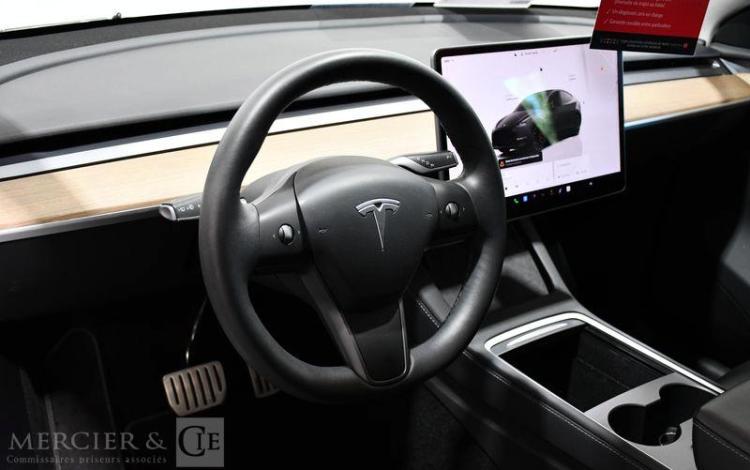 TESLA MODEL Y PERFORMANCE DUAL MOTOR AWD BLANC GG-641-YX