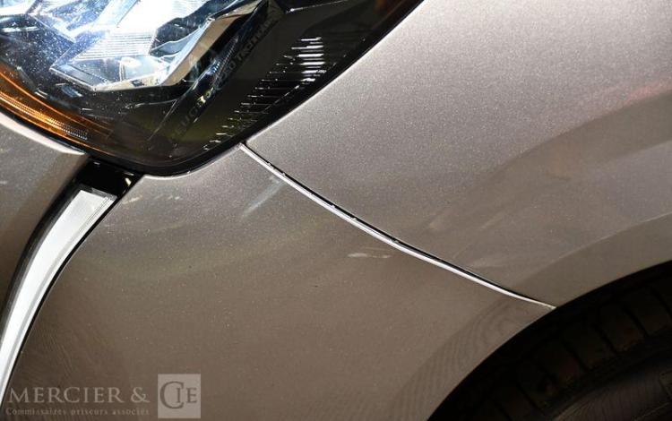 PEUGEOT 208 1.2 PURETECH 100 ALLURE EAT GRIS GH-144-TP