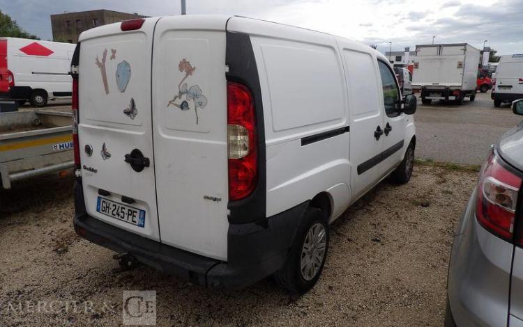 FIAT DOBLO CARGO MAXI 1.9 MJTD 105CV BLANC GH-245-PE