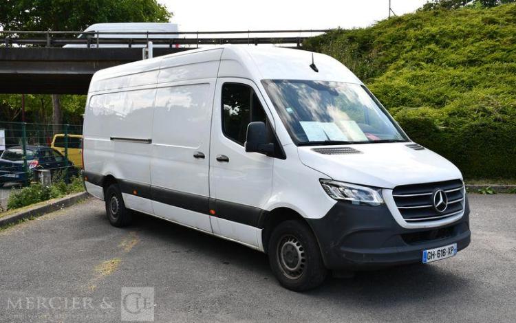 MERCEDES SPRINTER FOURGON 2.0 315 CDI 150 3T5 43 FIRST RWD 9G-TRONIC BLANC GH-616-XP