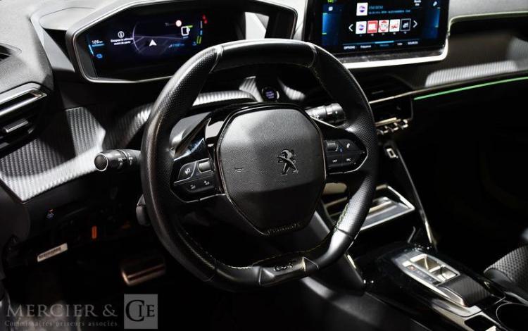 PEUGEOT e-2008 GT ORA GJ-925-QW