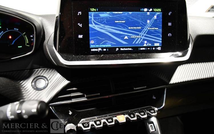 PEUGEOT e-2008 STYLE GRIS GK-033-TV