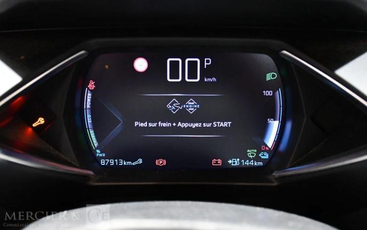 DS DS3 STE CROSSBACK e-TENSE CHIC BLANC GK-763-XY