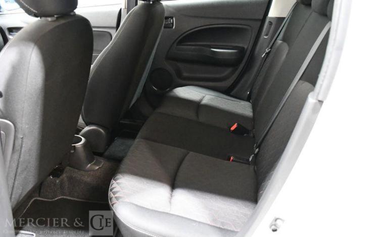 MITSUBISHI SPACE STAR RED LINE EDITION BLANC GL-456-FA