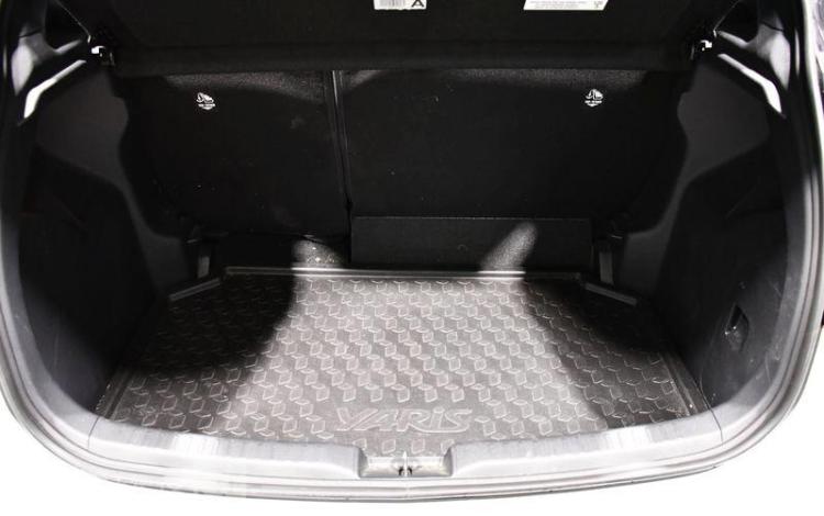 TOYOTA YARIS 1.5 114H 90 HYBRID 0.8KWH GR-SPORT BVA GRIS GM-845-BF